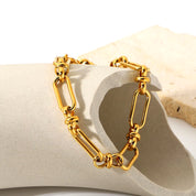 GOLD CHAIN BRACELET