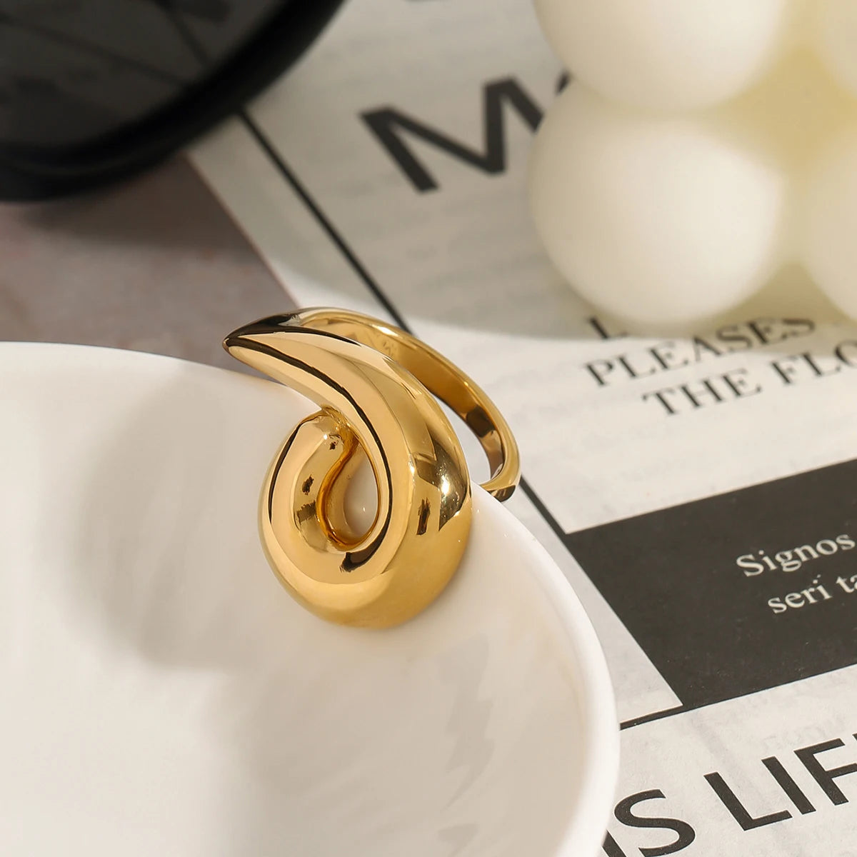 GOLD SNAIL RING